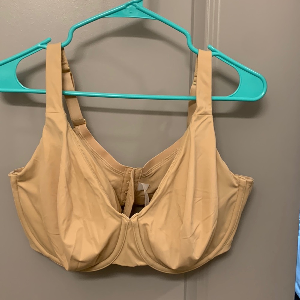 BRAND NEW, NEVER WORN, Cacique 30DDD bra, unlined full coverage